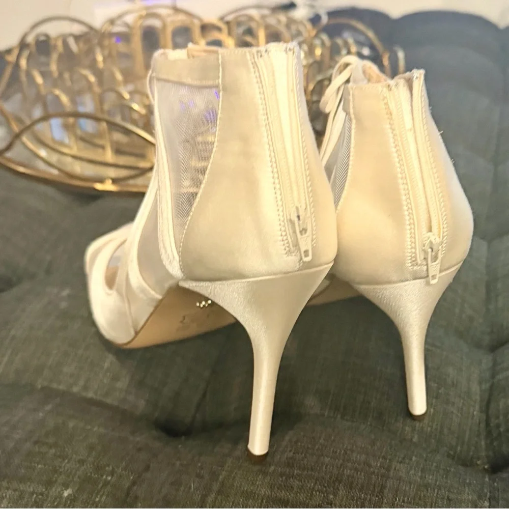 Elegant White Strappy Heels Nina Darissa size 11 - Picture 10 of 10
